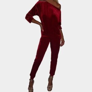 NWT Regine Chevallier Red Jog Suit Resort Loungewear